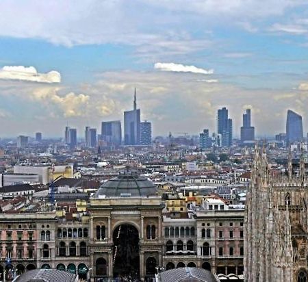 Cozy Apartment Near Central Station Milano Eksteriør billede