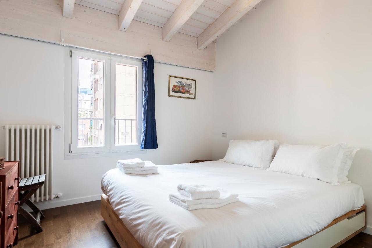 Cozy Apartment Near Central Station Milano Eksteriør billede